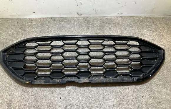 Ford Puma Front grill L1TB8200C
