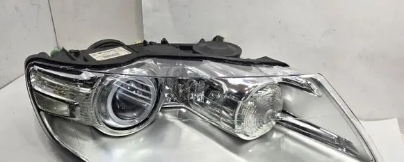 Volkswagen Touareg I Headlight/headlamp 7L6941032C
