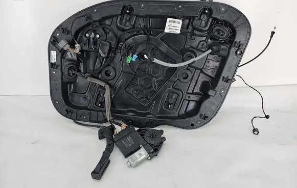 Volvo XC40 Front window lifting mechanism without motor SPEED30747092 4610417 31674757