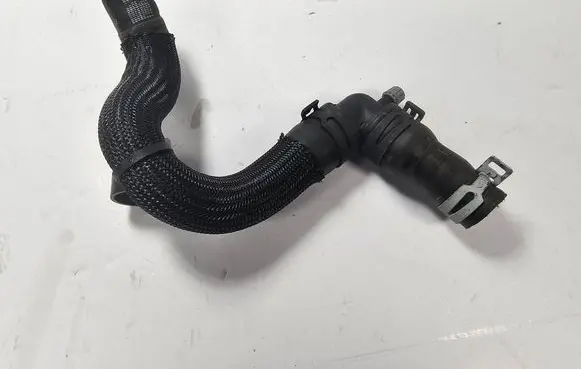 Renault Captur Engine coolant pipe/hose 924106567R