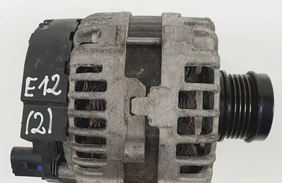Mercedes-Benz A W176 Generator/alternator A0009061903
