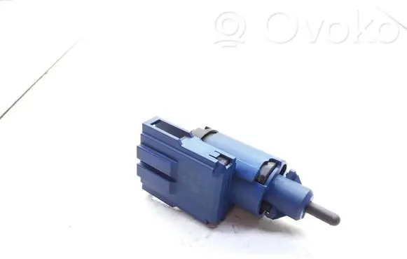 Volkswagen PASSAT B5 Brake pedal sensor switch 1J0927189
