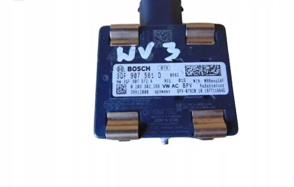 Volkswagen Golf VII Distronic sensor radar 3QF907561C