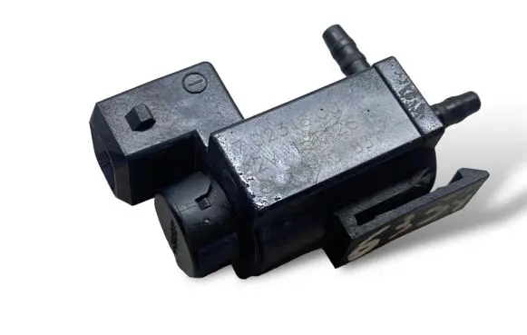 Toyota Verso Turbo solenoid valve 70231800 15T126 7810831