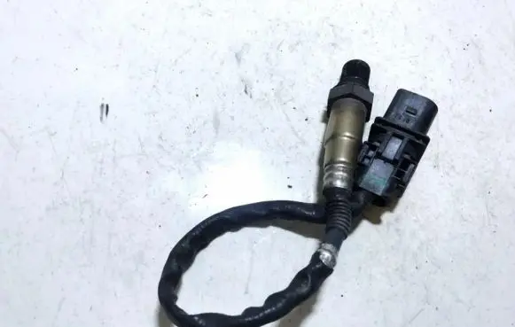 BMW 5 E60 E61 Lambda probe sensor 779160001 0281004018