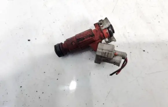 Nissan Primera Fuel injector 166009F600