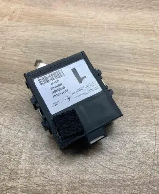 Toyota Auris 150 Door control unit/module 8974102100 S000000035 000312163