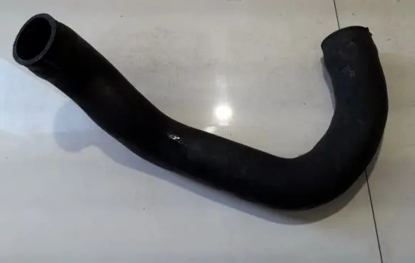 Intercooler hose/pipe