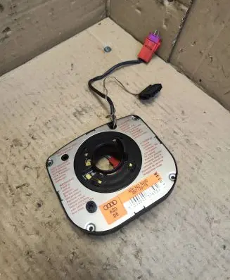 Audi A6 S6 C4 4A Airbag slip ring squib (SRS ring) 4D0951543D 097139116