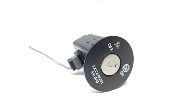 KIA Sorento Passenger airbag on/off switch 