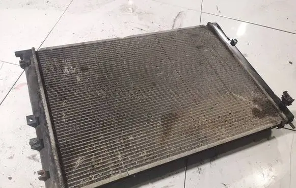 Subaru B9 Tribeca Coolant radiator 