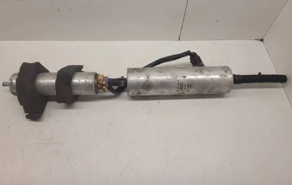 Audi A4 S4 B8 8K Fuel injection high pressure pump 8K0906095
