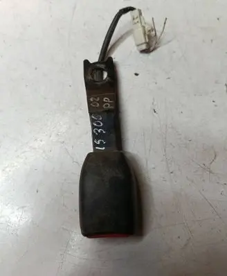 Lexus IS 200-300 Front seatbelt buckle fawfawawfawf
