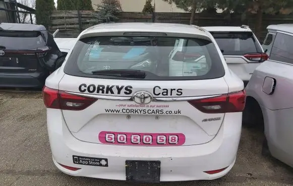 Toyota Avensis T270 Rear bodywork 
