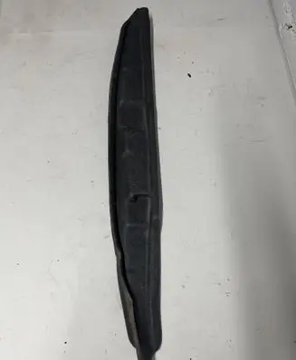 Dodge PickUp RAM SRT-10 Fender foam support/seal 68291630A 68291630