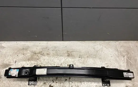 BMW 3 E90 E91 Front bumper cross member 7146645