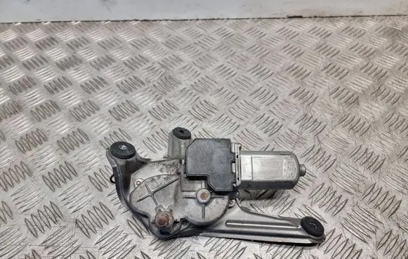 Toyota Avensis T250 Rear window wiper motor 8513005100 2596000102