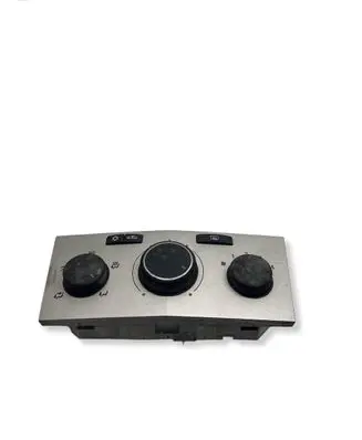 Opel Astra H Climate control unit 