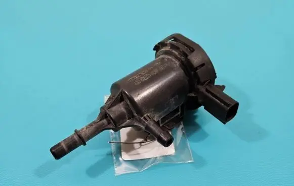 Jeep Compass Windscreen/windshield washer pump 1345B IMPRK1363221