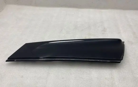 Mini One - Cooper F56 F55 Rear side glass trim 7328875