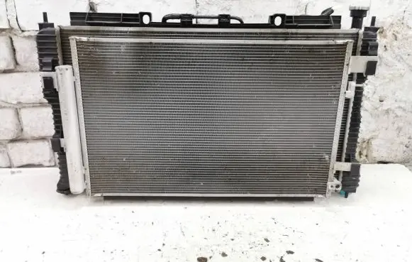 Subaru Impreza V Radiator set 45120F2N01