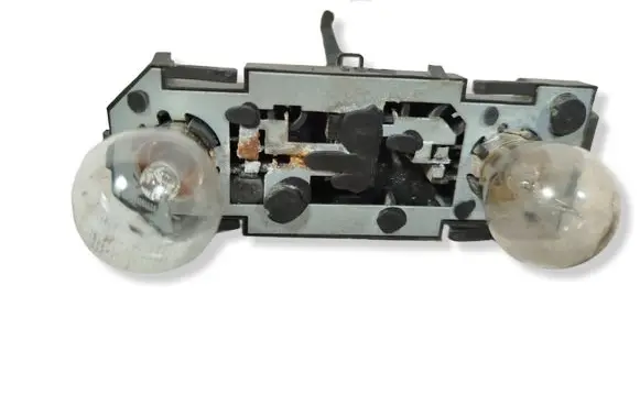 Volkswagen Sharan Tail light bulb cover holder 7M3945257A