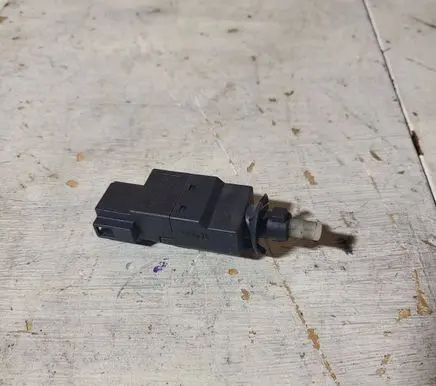 Mercedes-Benz A W168 Brake pedal sensor switch 0015452009