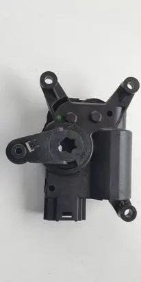 Volkswagen PASSAT B7 A/C air flow flap actuator/motor 