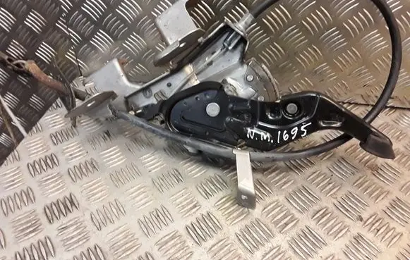 Nissan Murano Z50 Hand brake release handle 