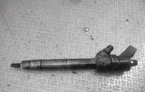 Mercedes-Benz A W168 Fuel injector A6680700287