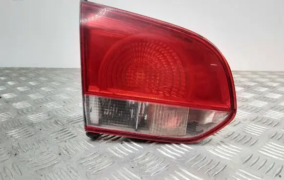 Volkswagen Golf VI Tailgate rear/tail lights 5K0945107