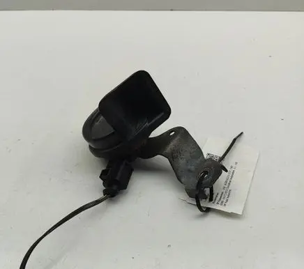Volkswagen Scirocco Horn signal 1K0951182G