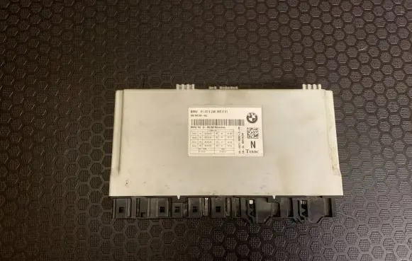 BMW 5 F10 F11 Seat control module 9248565