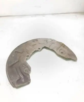 Audi A4 S4 B7 8E 8H Front brake disc dust cover plate 