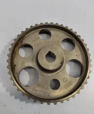 Audi A4 S4 B5 8D Fuel pump gear (pulley) 028130111A