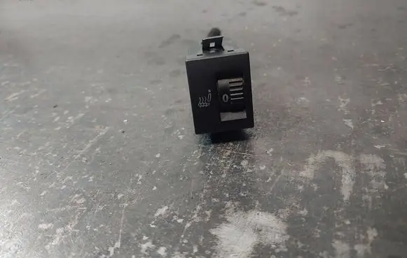 Volkswagen Polo Seat heating switch 6Q0963563