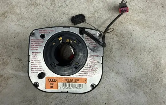 Audi A4 S4 B5 8D Airbag slip ring squib (SRS ring) 4D0951543D