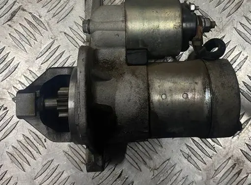 Nissan Qashqai Starter motor 23300EN20A MR20