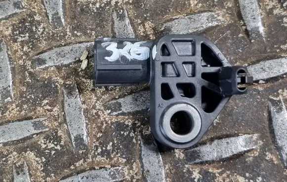 Mazda CX-5 II Airbag deployment crash/impact sensor K12357KC0