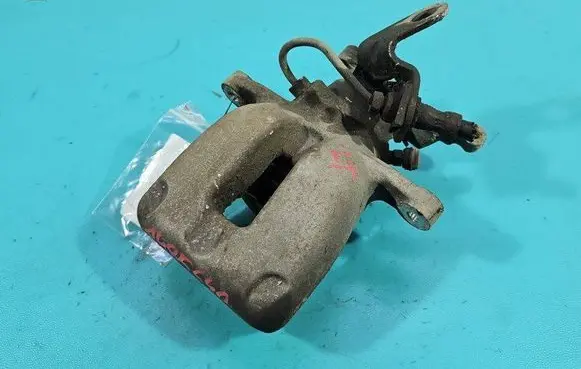 Rear brake caliper