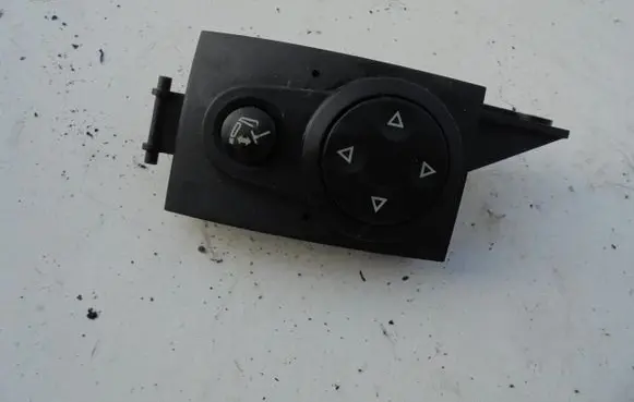 Volkswagen Touareg I Steering wheel adjustment switch 3D0953551