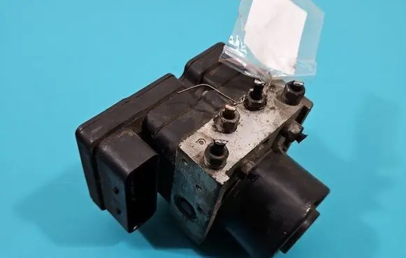 Opel Zafira B ABS Pump 13157576 IMPRK1364396