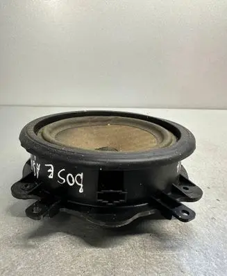 Audi A3 S3 8L Front door speaker ---