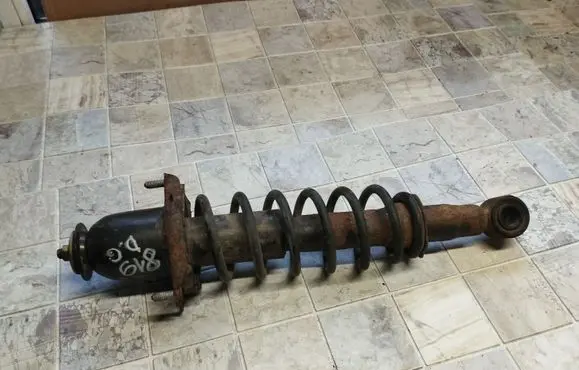 Toyota Corolla Verso E121 Rear shock absorber with coil spring 