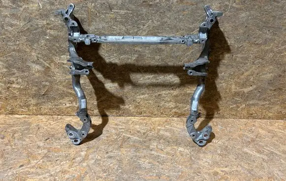 Bentley Bentayga Front subframe K059726