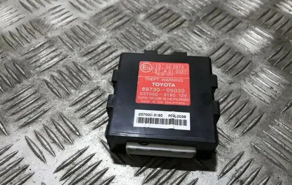 Toyota Avensis T250 Alarm control unit/module 8973005030 89730-05030
