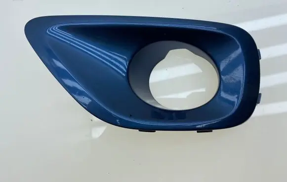 Subaru Legacy Front fog light trim/grill 57731AG410 57731AG