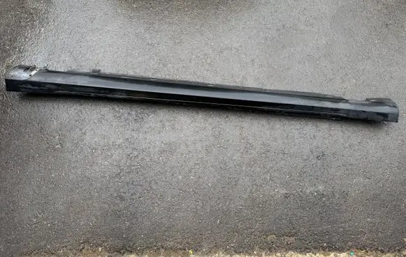 Tesla Model S Sill 600587400J