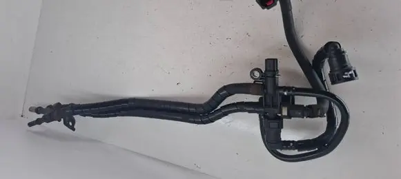 KIA Sportage Fuel line pipe 314552A620