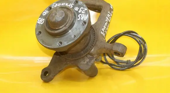 Mercedes-Benz Sprinter W901 W902 W903 W904 Front wheel hub spindle knuckle 9043320700